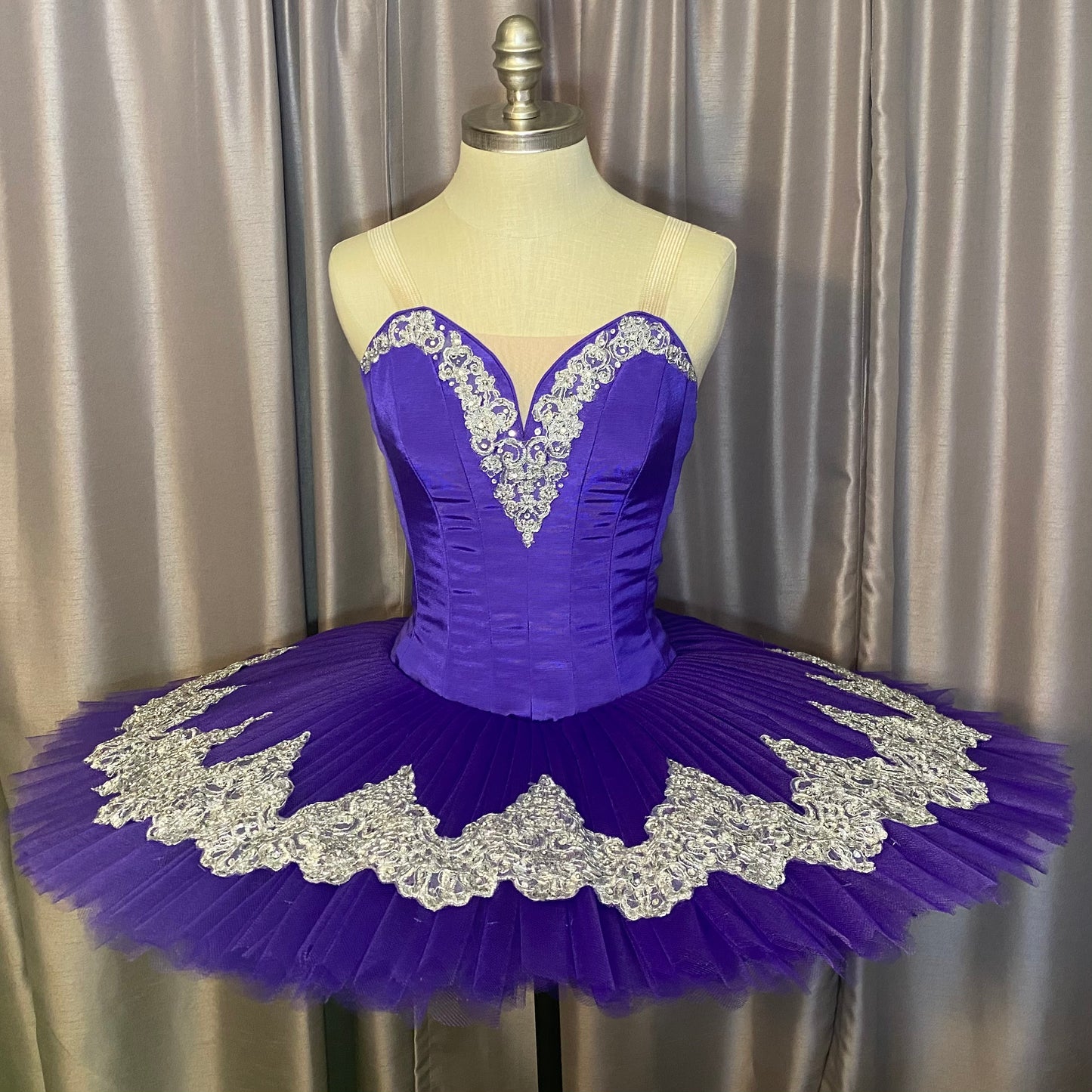 Custom-Made Gamzatti Classical Tutu